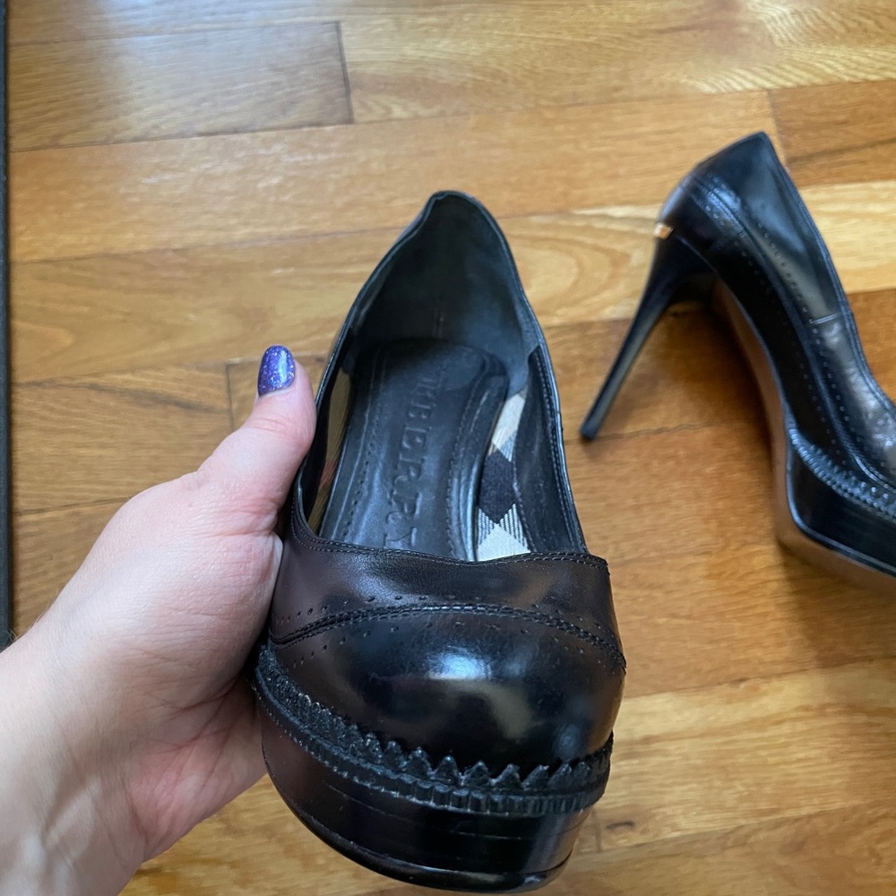 Burberry Black Leather Platform Pumps perfect Condition! - Picture 8 of 9
